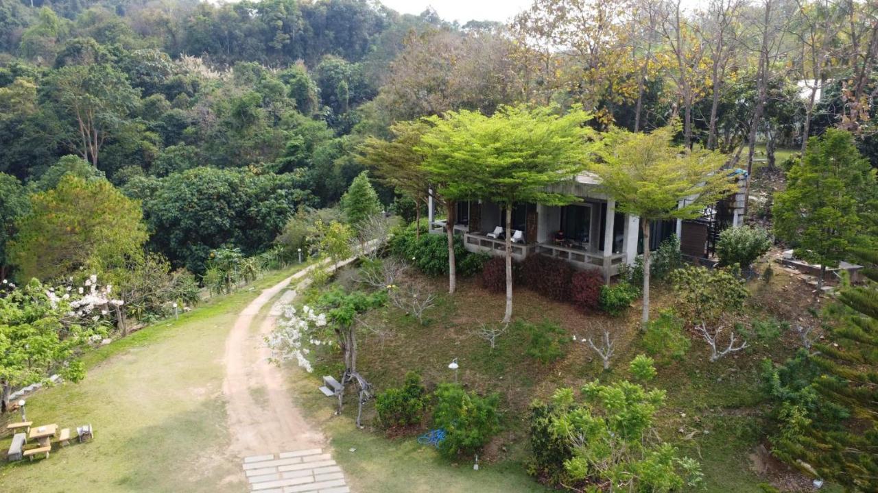 Ferienwohnung Baan Suan Plearndara Wang Nam Khiao Exterior foto